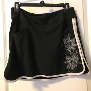 Athleta skort. Cute design. Great condition.